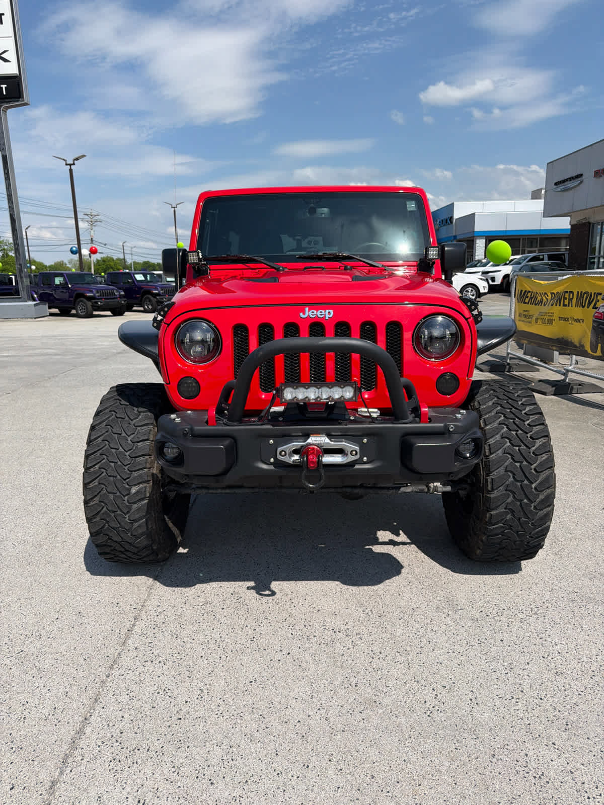 Used 2015 Jeep Wrangler Unlimited Rubicon image 3
