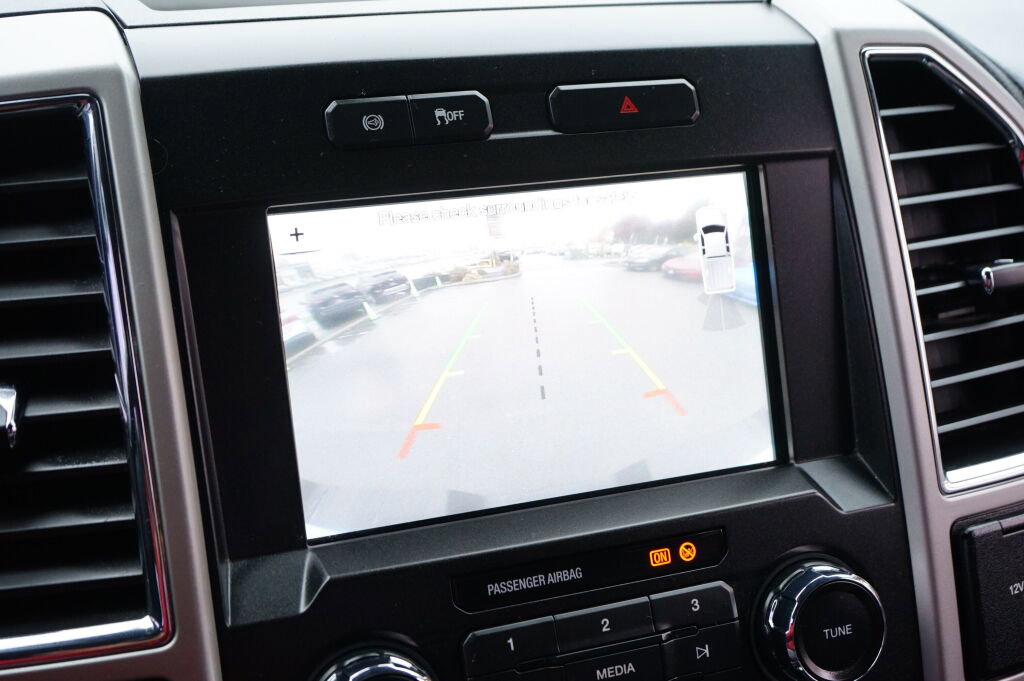 Used 2018 Ford F250 Lariat w/ Lariat Ultimate Package image 24