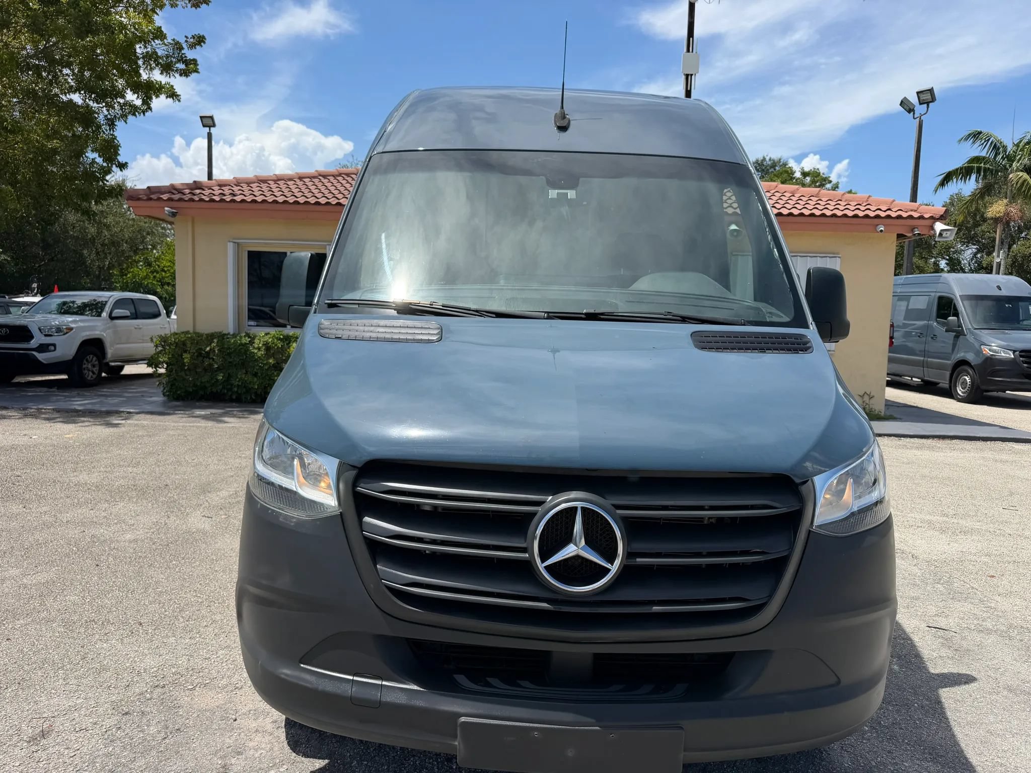 Used 2019 Mercedes-Benz Sprinter 170 image 10