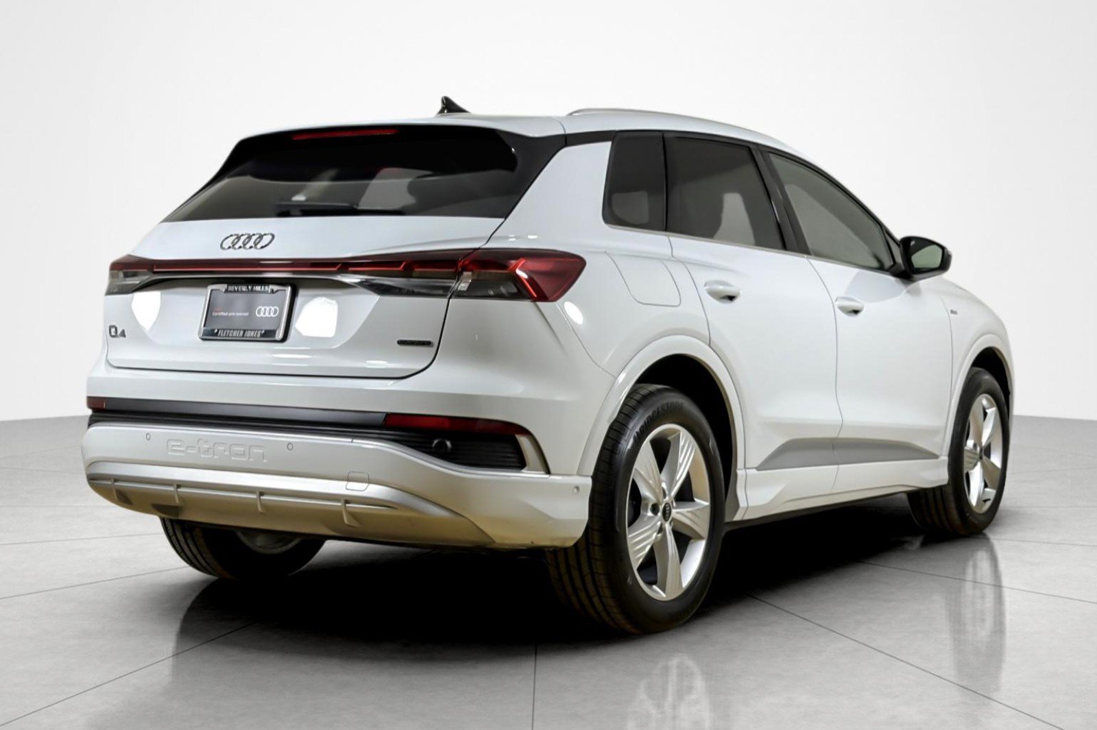 Certified 2023 Audi Q4 e-tron Premium Plus w/ Premium Plus AWD/4WD image 5