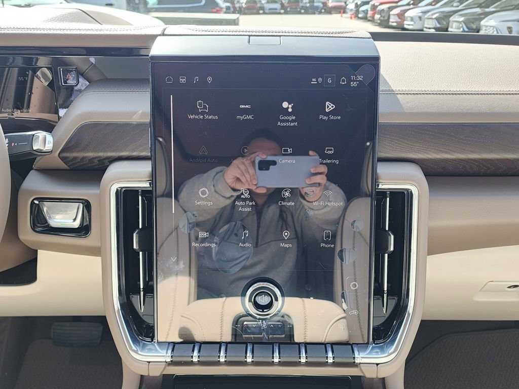 New 2026 GMC Yukon XL Denali w/ Sun & Power Step Package image 29