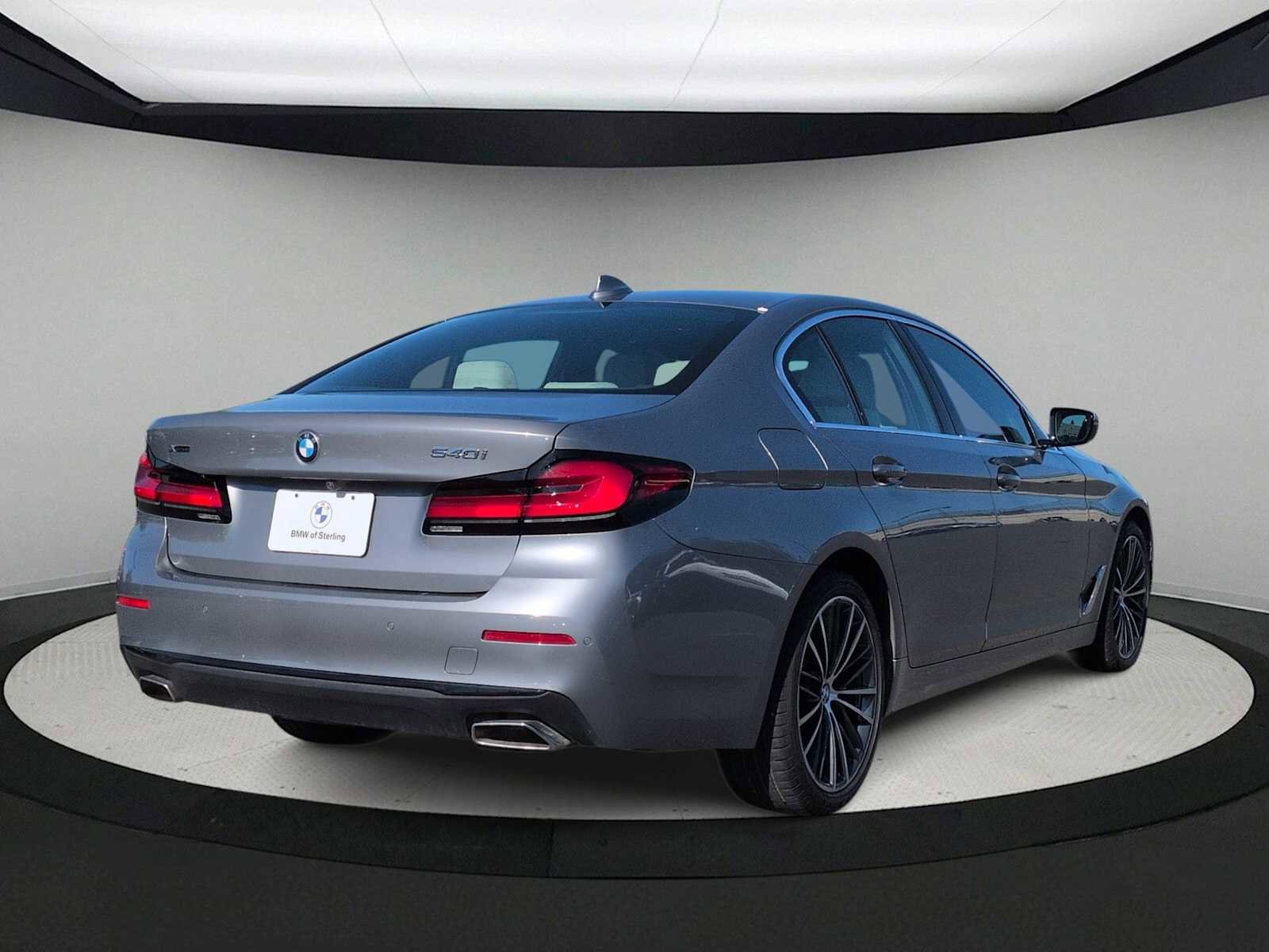 Used 2023 BMW 540i xDrive w/ Premium Package AWD/4WD image 8