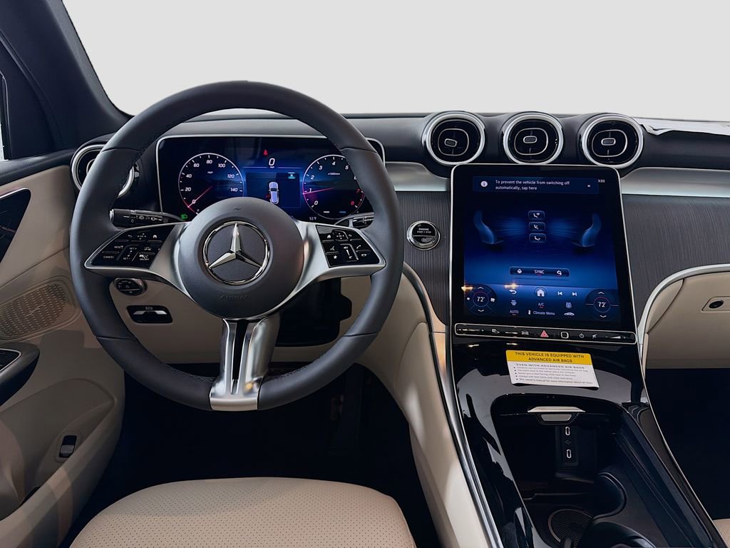 Used 2026 Mercedes-Benz GLC 300 4MATIC image 25