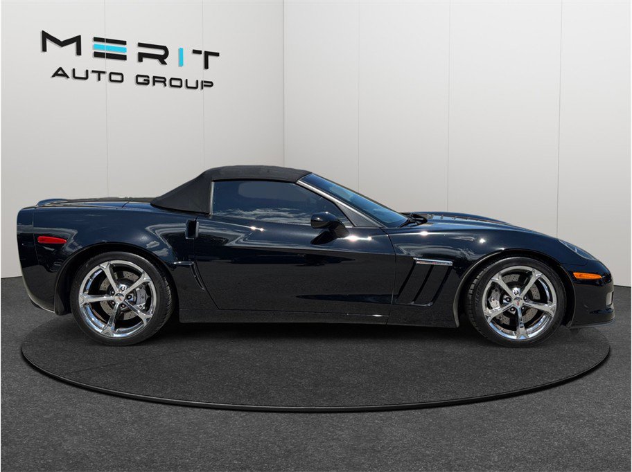 Used 2013 Chevrolet Corvette Grand Sport w/ 3LT Preferred Equipment Group image 10