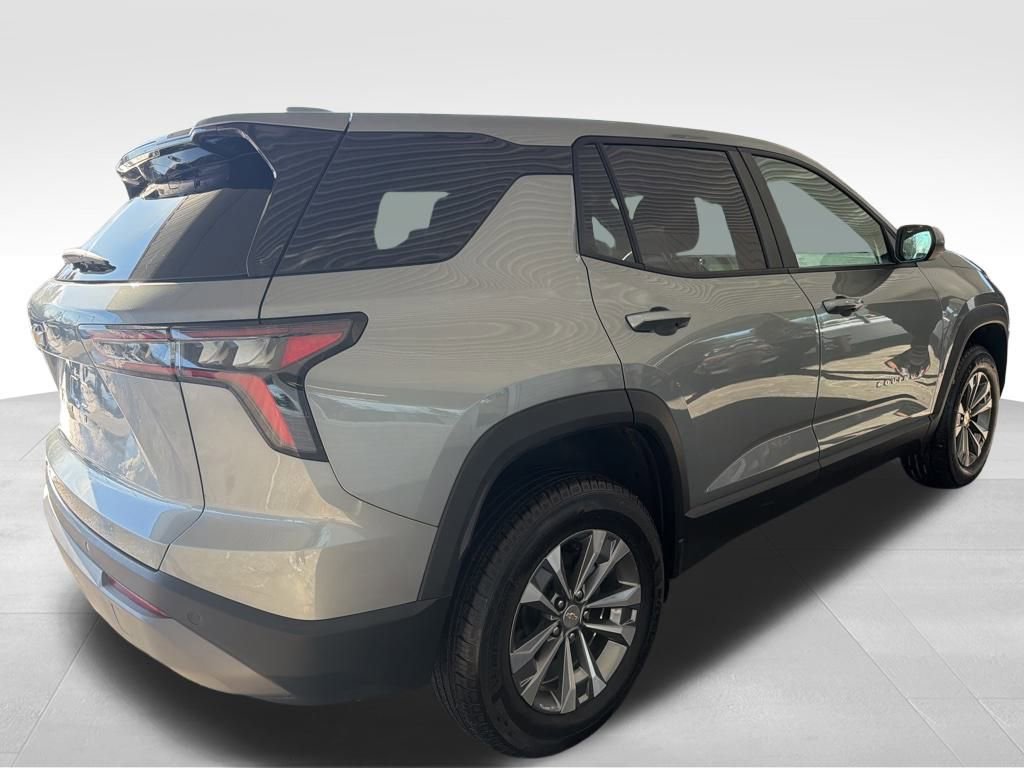 Used 2025 Chevrolet Equinox LT image 5