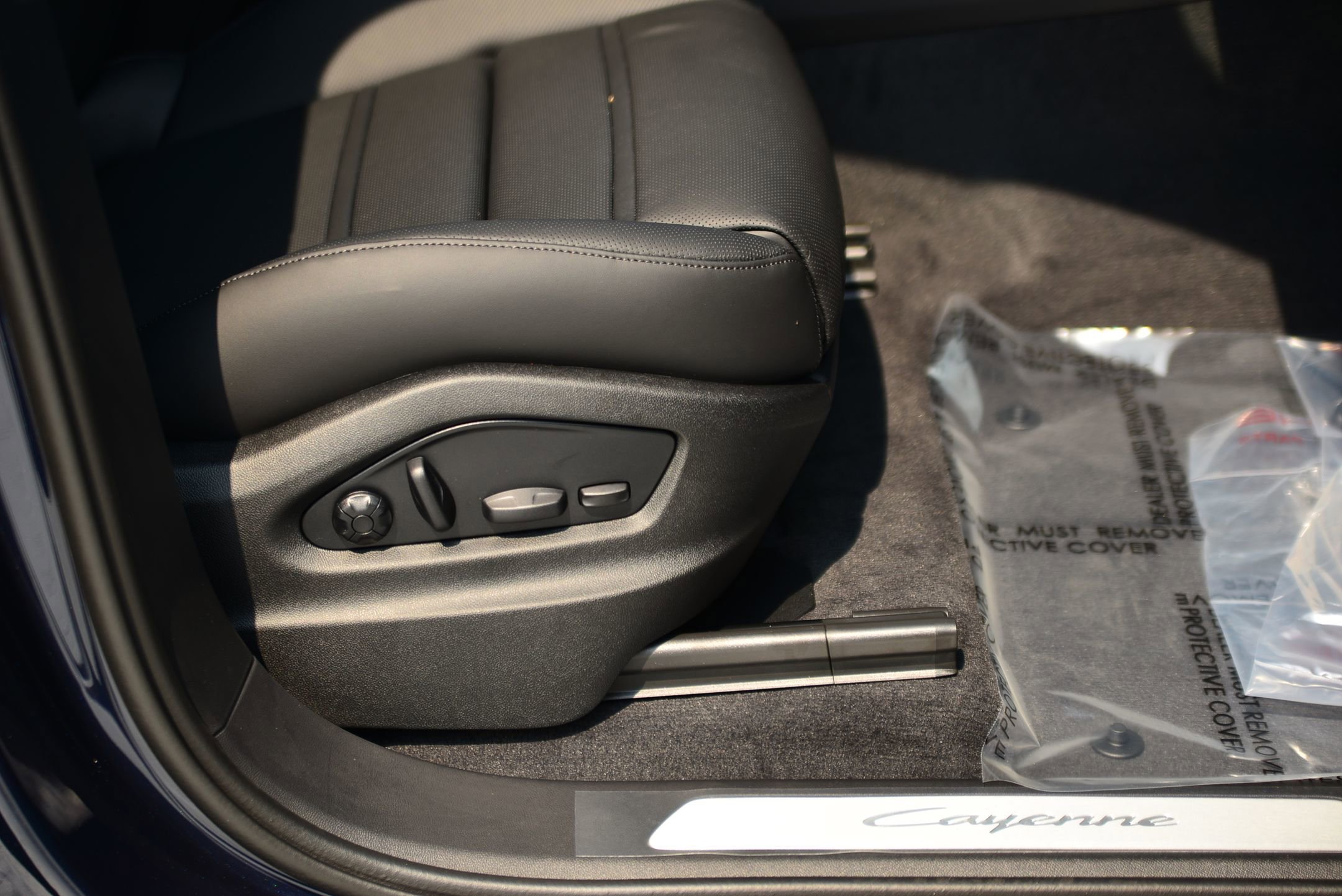 Certified 2026 Porsche Cayenne Coupe AWD image 13