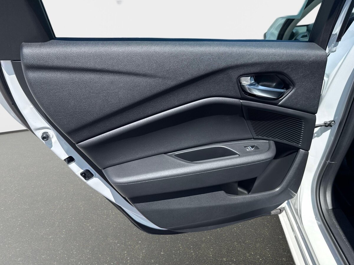 Used 2023 Acura TLX w/ Technology Package FWD image 10