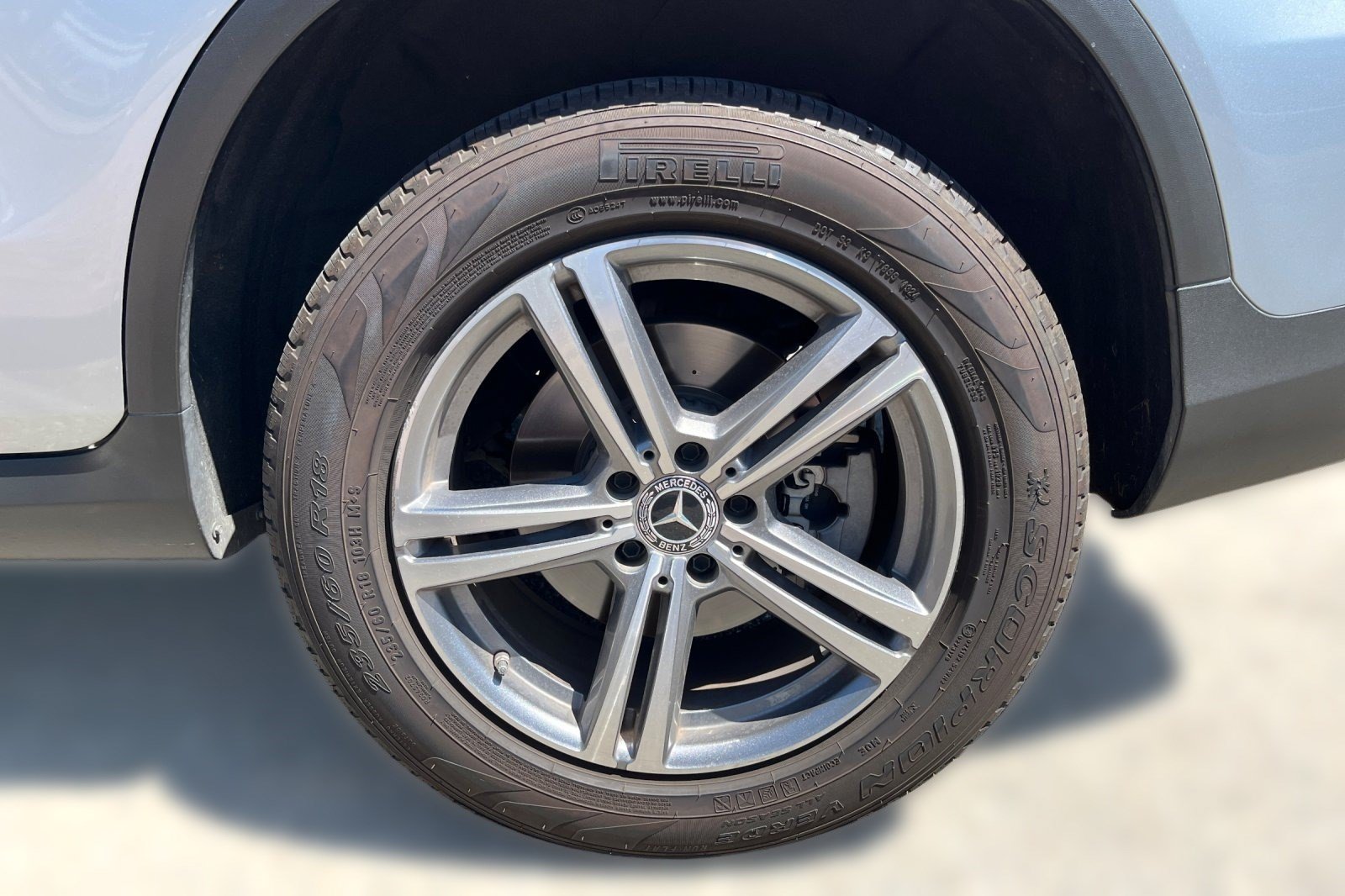 Used 2021 Mercedes-Benz GLC 300 image 6