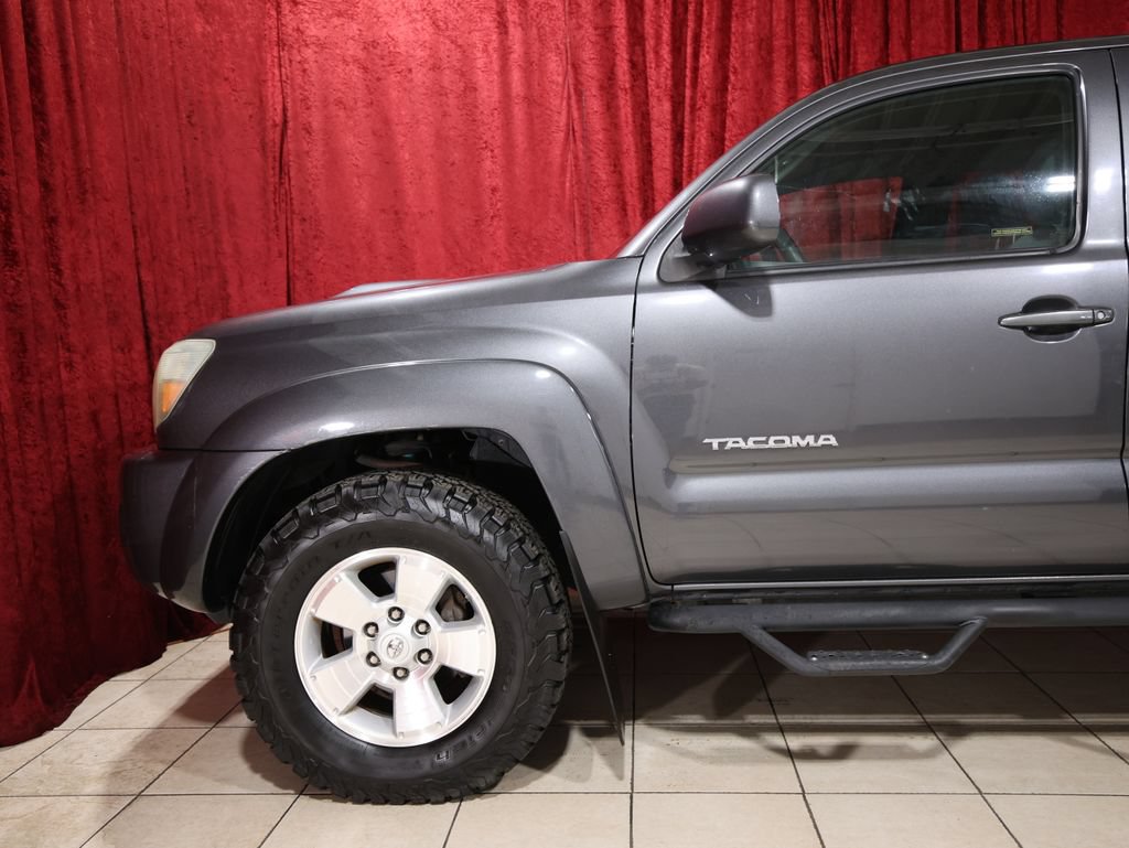 Used 2011 Toyota Tacoma 4x4 Double Cab w/ TRD Sport Pkg image 5