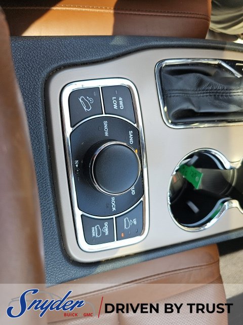 Used 2016 Jeep Grand Cherokee Summit AWD/4WD image 20