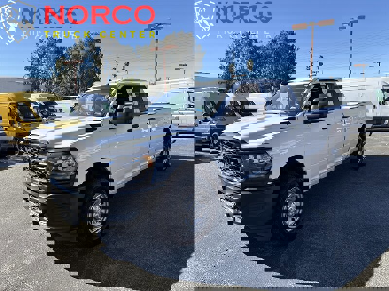 Used 2023 RAM 2500 Tradesman image 4