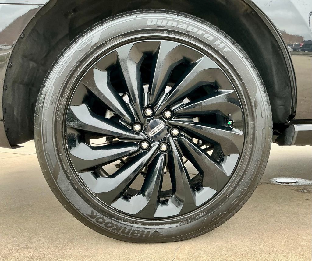 Used 2020 Lincoln Navigator Reserve w/ Equipment Group 208A Reserve AWD/4WD image 20