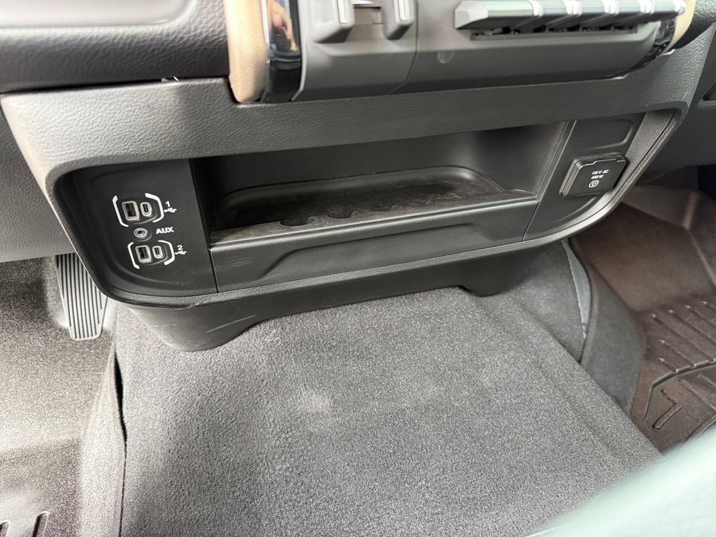 Used 2024 RAM 2500 Laramie w/ Safety Group AWD/4WD image 20