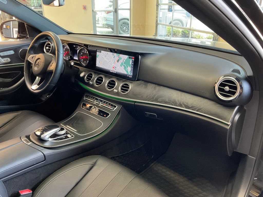 Used 2017 Mercedes-Benz E 300 4MATIC image 18