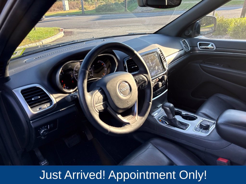 Used 2019 Jeep Grand Cherokee Limited AWD/4WD image 8