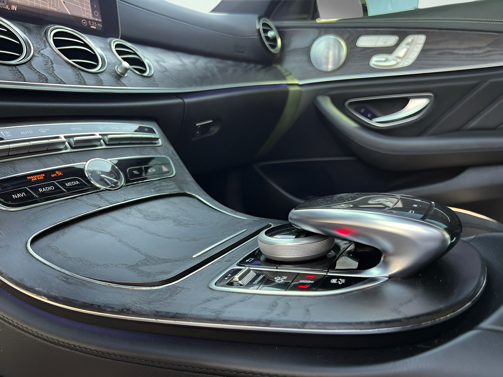 Used 2019 Mercedes-Benz E 53 AMG 4MATIC Sedan image 53