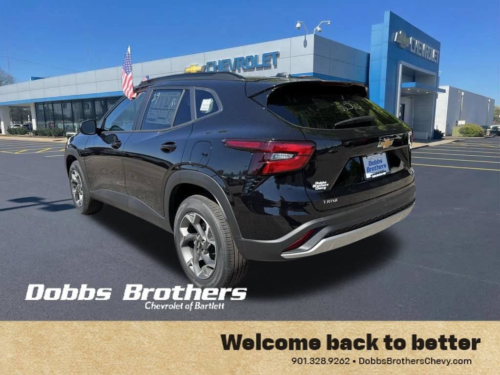New 2026 Chevrolet Trax LT FWD image 5