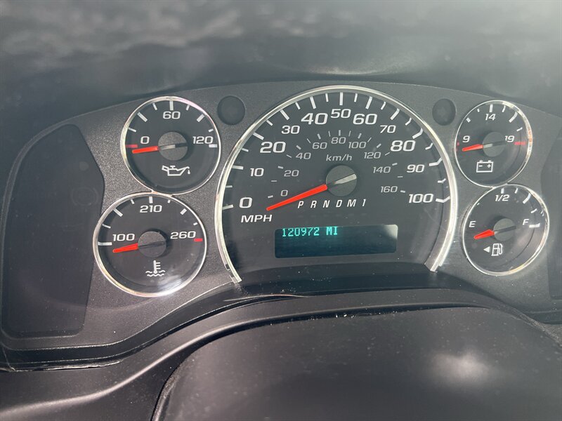 Used 2021 GMC Savana 3500 w/ Power Convenience Package RWD image 6
