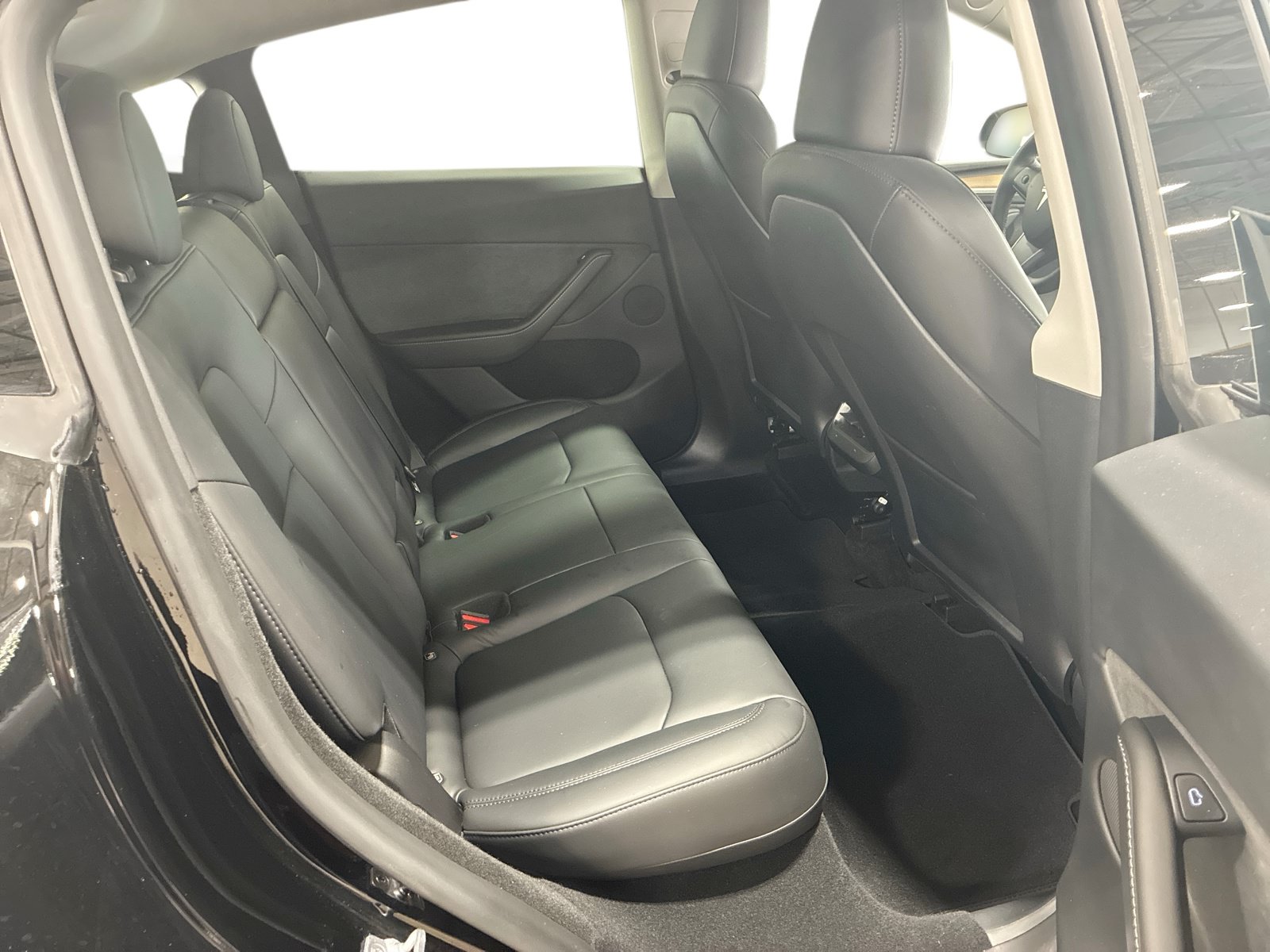 Certified 2023 Tesla Model Y Long Range AWD/4WD image 11
