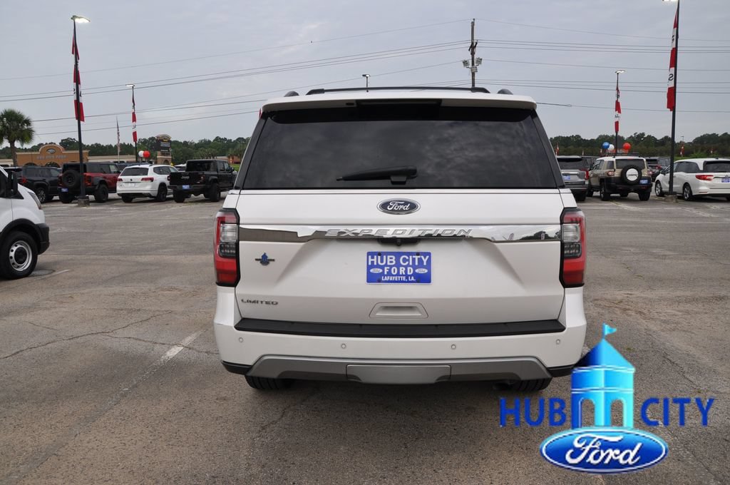 Used 2019 Ford Expedition Limited w/ Equipment Group 302A RWD image 4