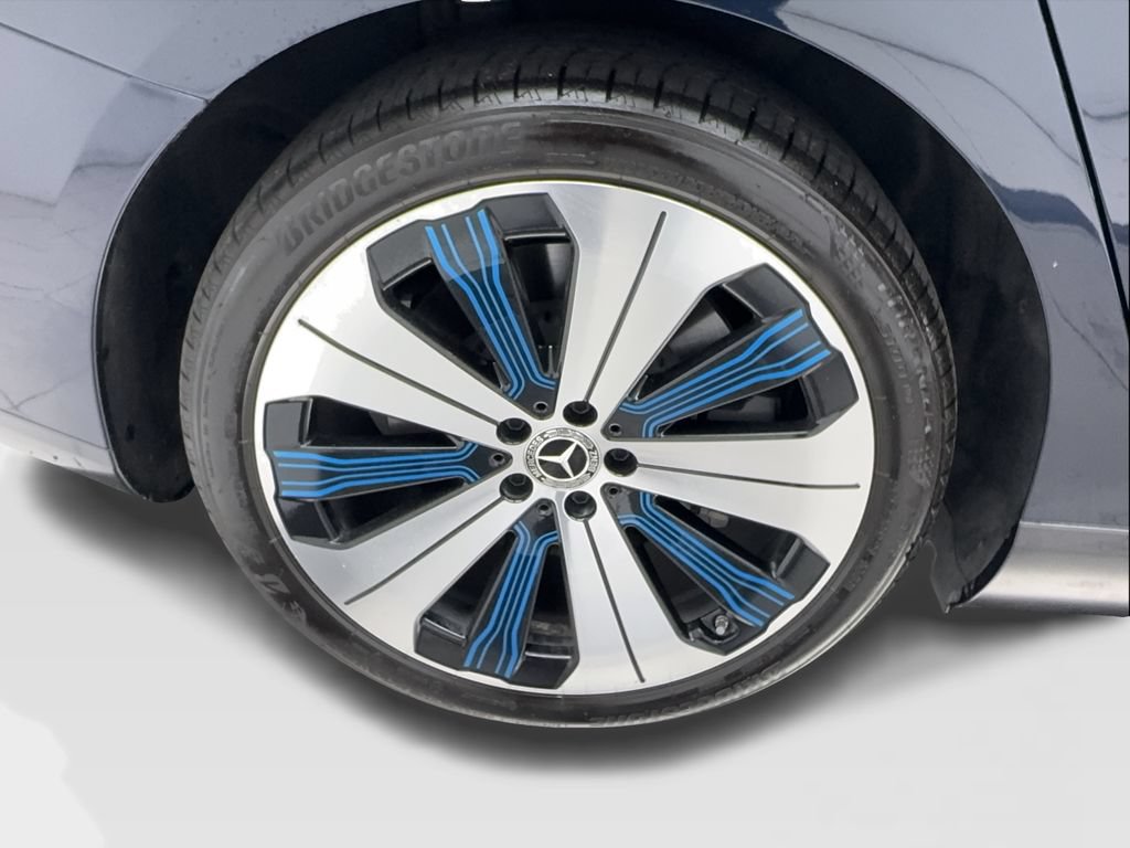 Used 2022 Mercedes-Benz EQS 450+ Sedan w/ Winter Package image 16