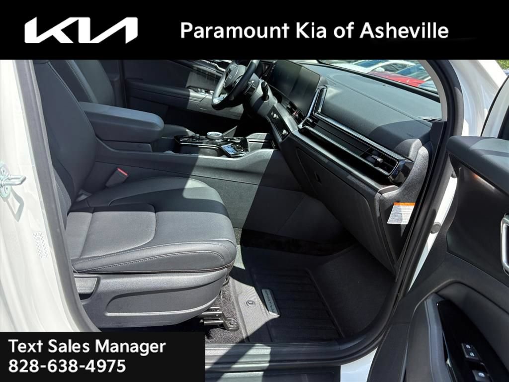 Certified 2025 Kia Sportage EX w/ EX Premium Package AWD/4WD image 20