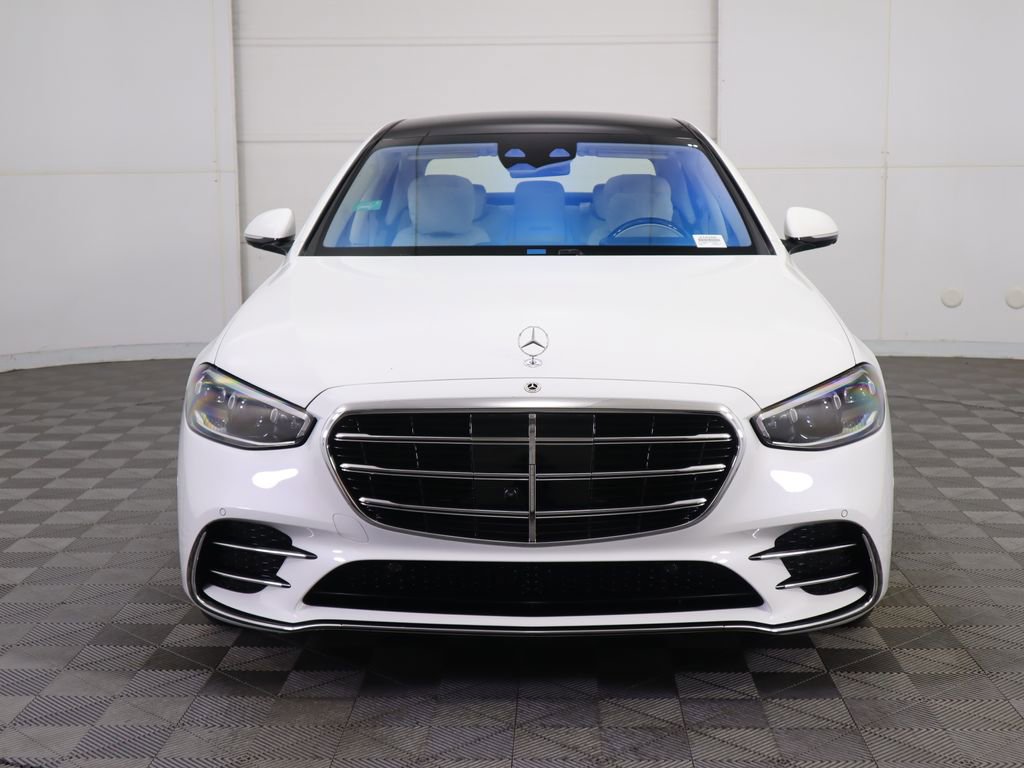 New 2026 Mercedes-Benz S 580e 4MATIC Sedan image 2