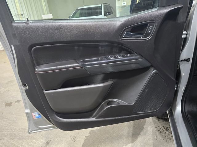 Used 2017 GMC Canyon SLE w/ All Terrain X Package image 15