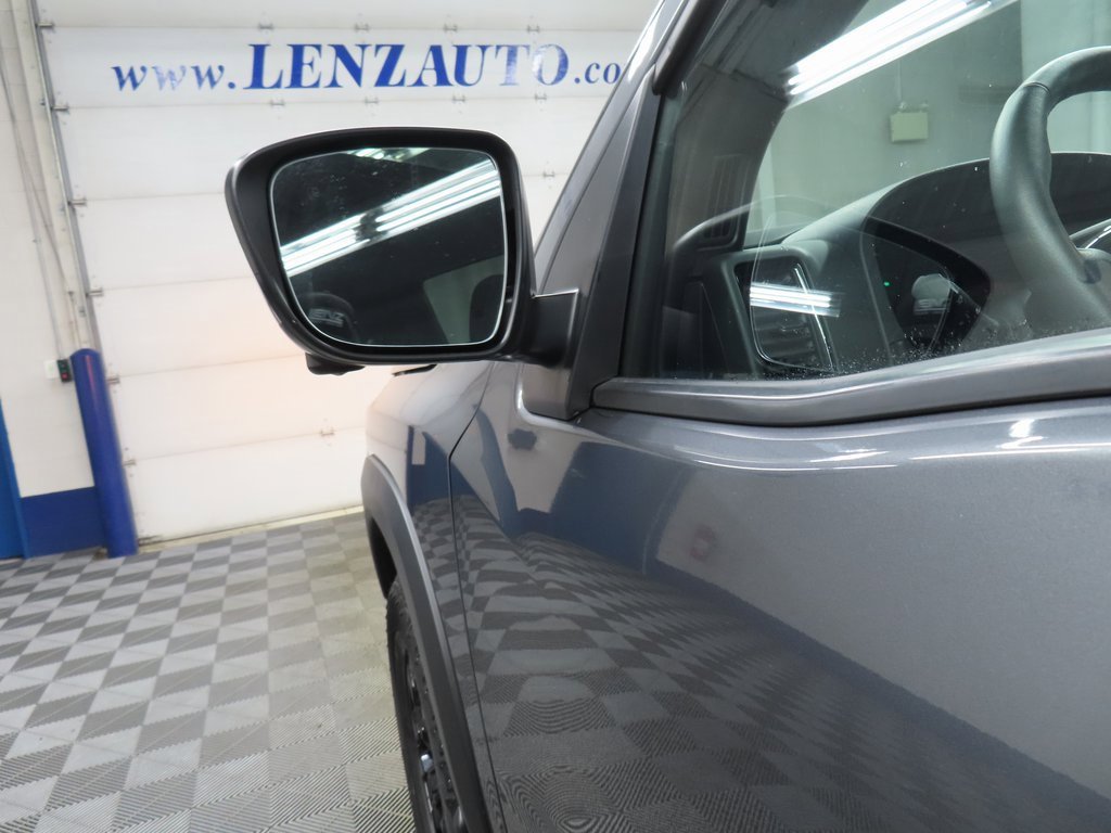 Used 2023 Nissan Frontier PRO-4X image 63