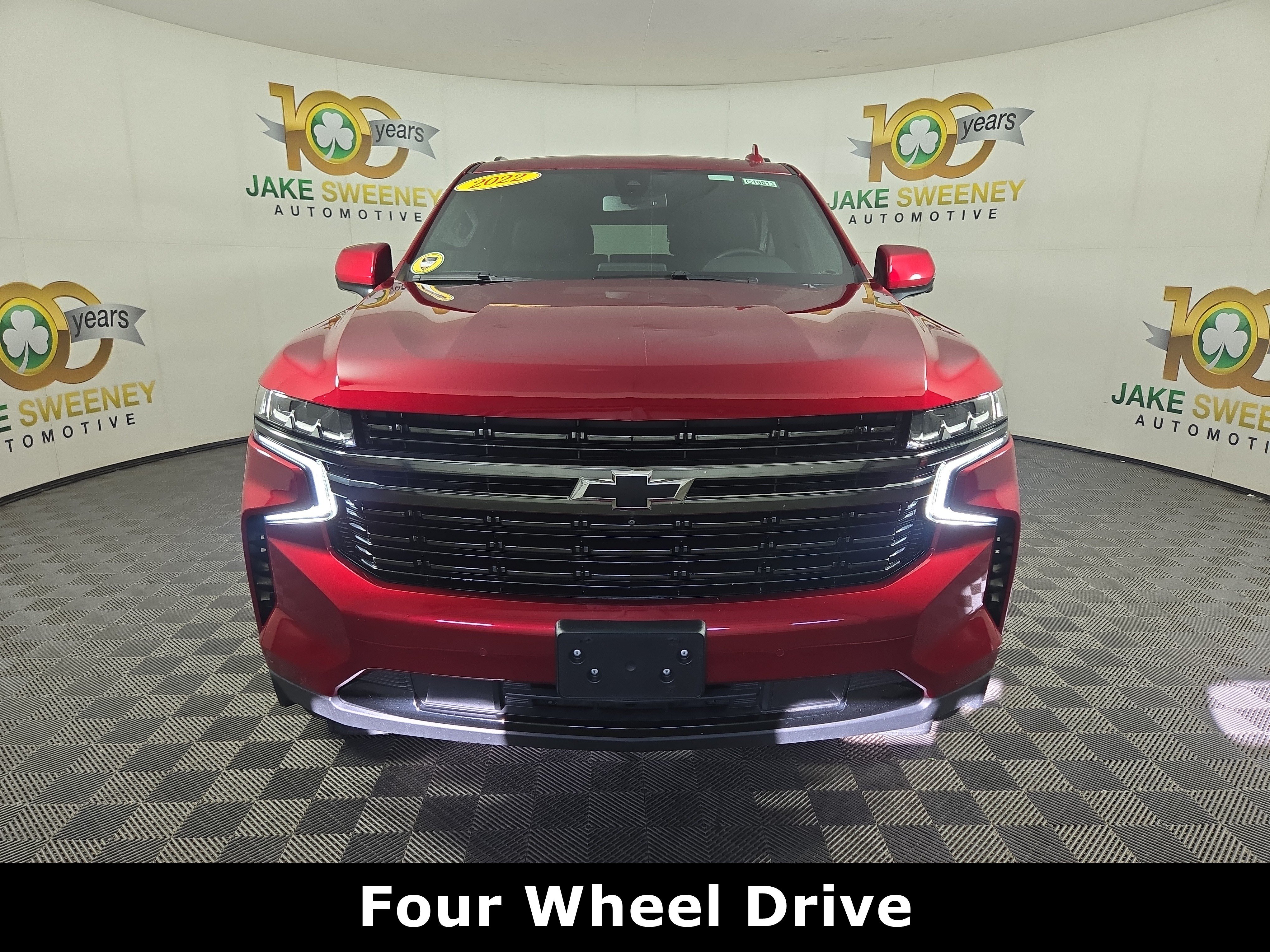 Used 2022 Chevrolet Tahoe RST w/ Luxury Package AWD/4WD image 2