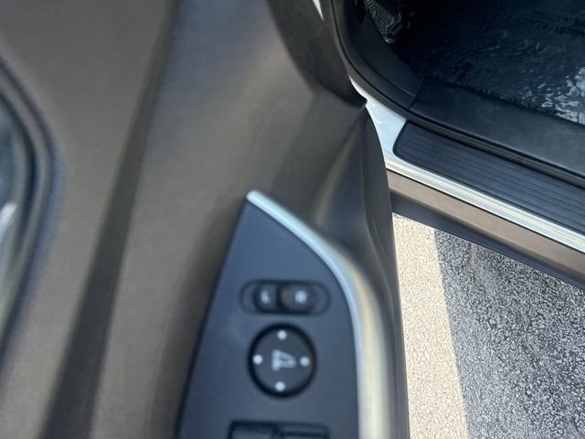 Used 2015 Honda CR-V EX-L image 10