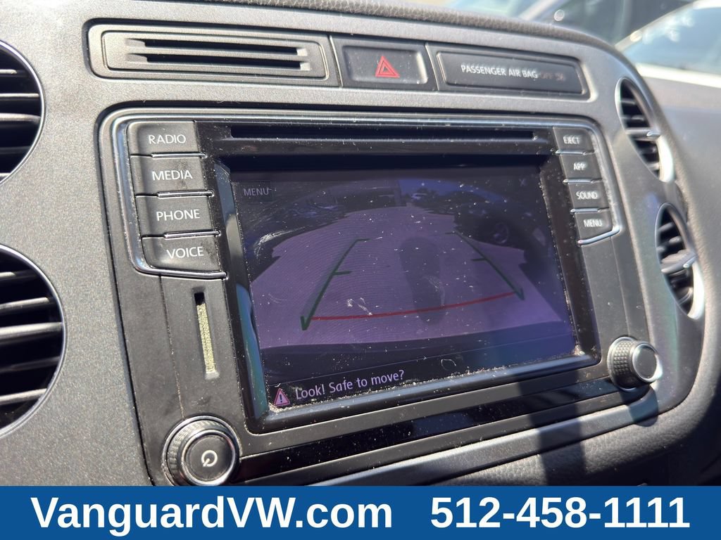 Used 2018 Volkswagen Tiguan Limited FWD image 15