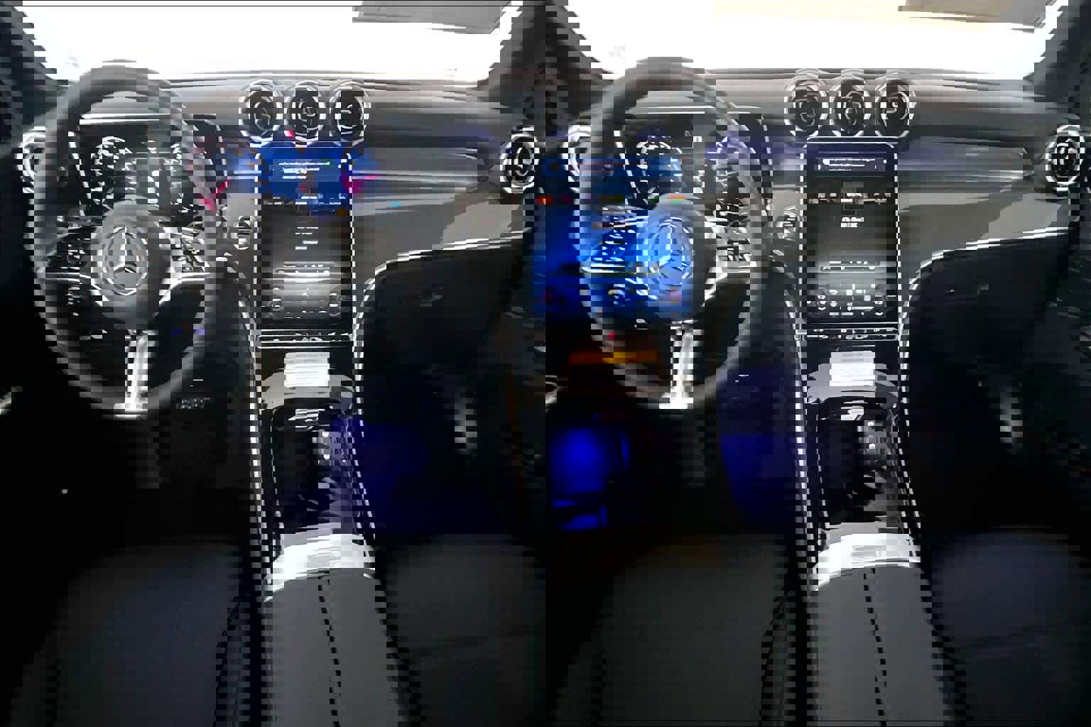 New 2026 Mercedes-Benz GLC 300 GLC 300 image 8