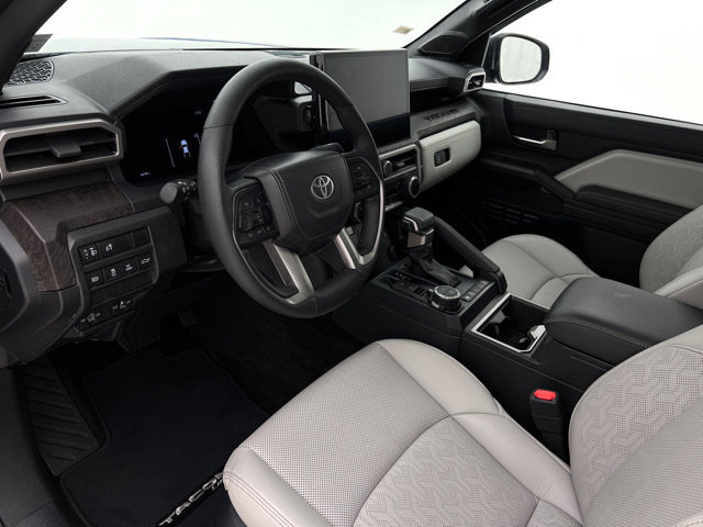 Used 2024 Toyota Tacoma Limited w/ Limited Package (LT) AWD/4WD image 12