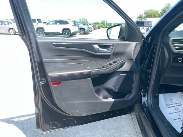 Used 2024 Ford Escape ST-Line FWD image 20
