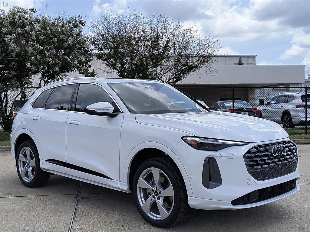 New 2025 Audi Q5 Premium Plus image 6