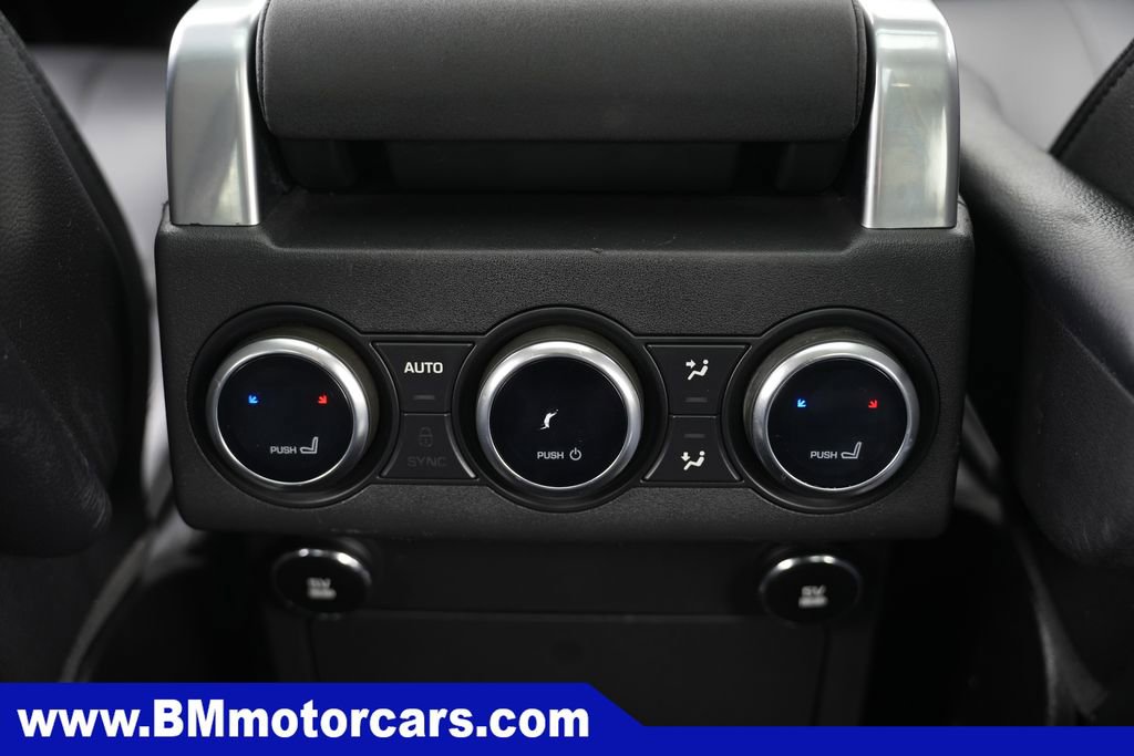 Used 2018 Land Rover Discovery HSE AWD/4WD image 42