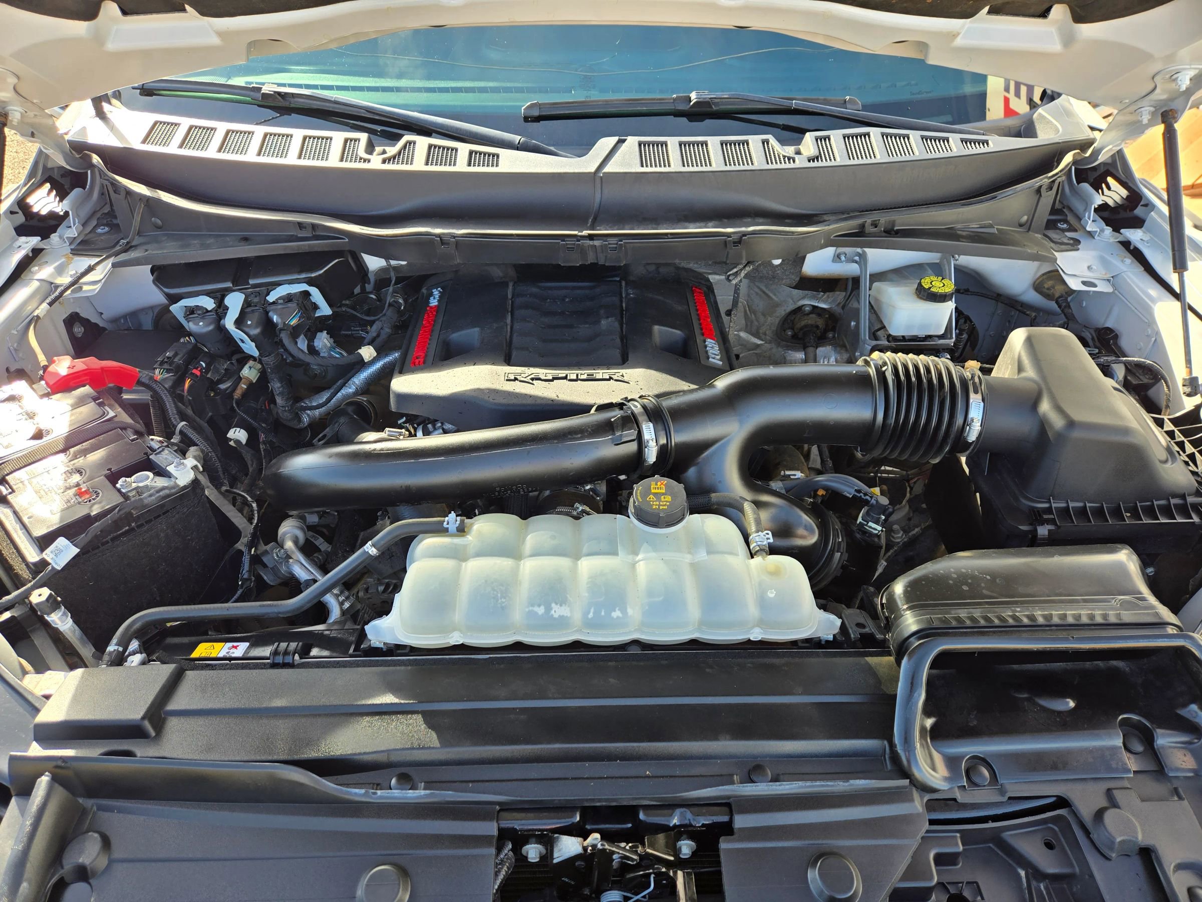 Used 2023 Ford F150 Raptor w/ Raptor 37 Performance Package AWD/4WD image 7