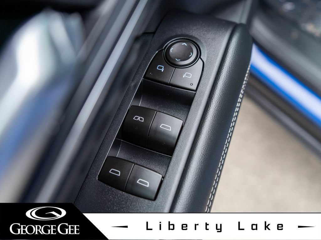 Used 2026 GMC Terrain Elevation w/ Elevation Premium Package image 16