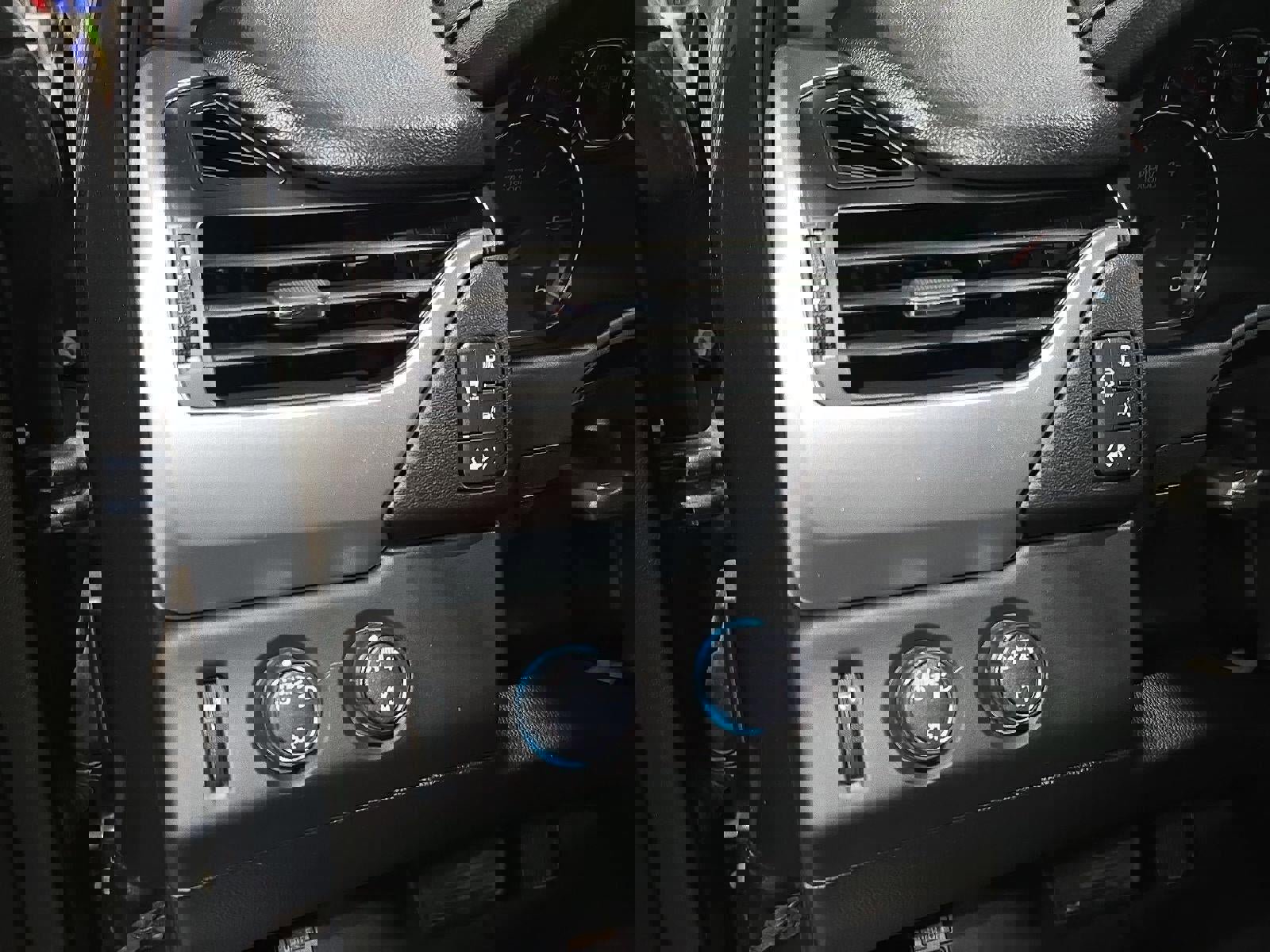 Used 2020 Chevrolet Tahoe LT image 15