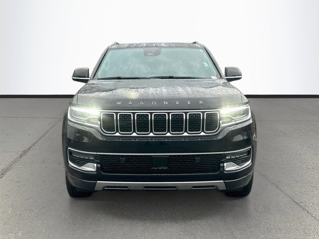 Used 2022 Jeep Wagoneer Series III w/ Premium Group I RWD image 2