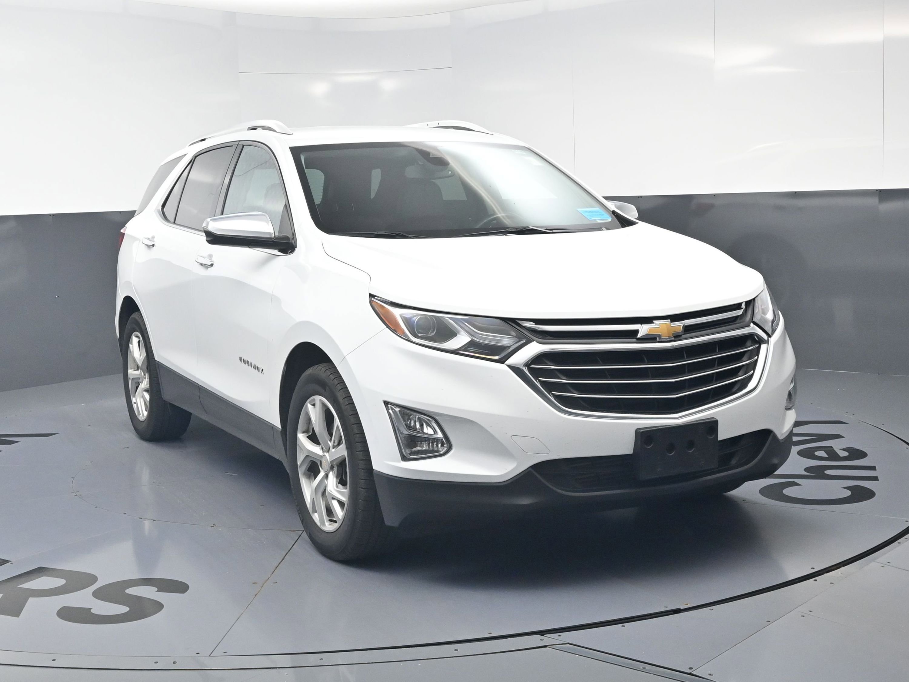 Used 2021 Chevrolet Equinox Premier FWD image 3