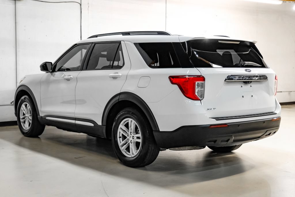 Used 2023 Ford Explorer XLT RWD image 10