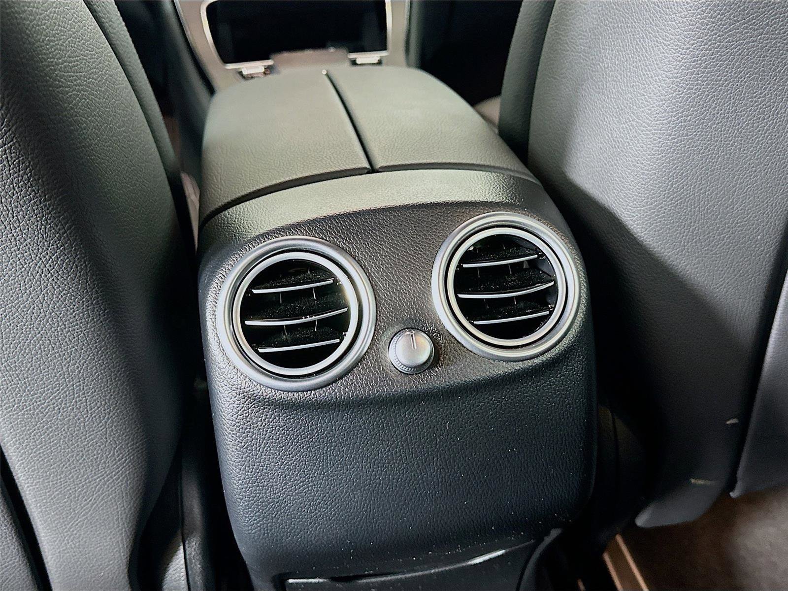 Certified 2022 Mercedes-Benz GLC 300 4MATIC image 31