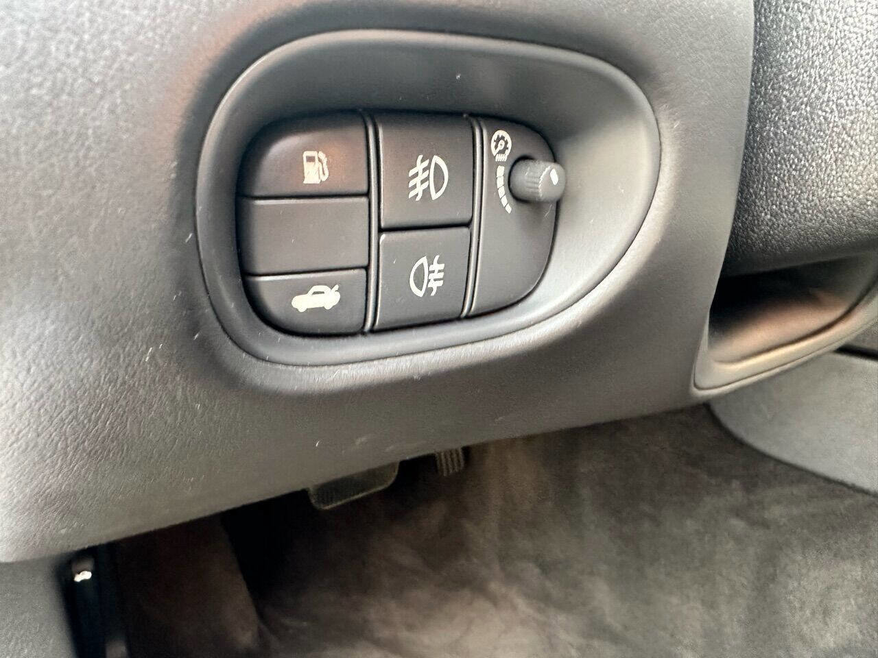 Used 2007 Jaguar XK Convertible image 18