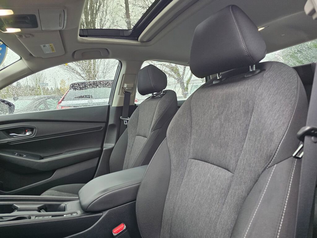 Certified 2023 Honda Accord EX image 18