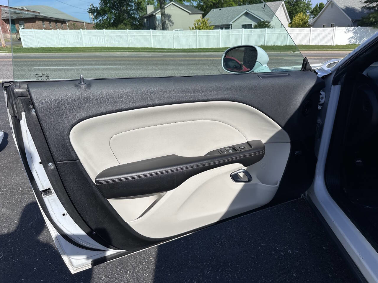 Used 2017 Dodge Challenger R/T image 16