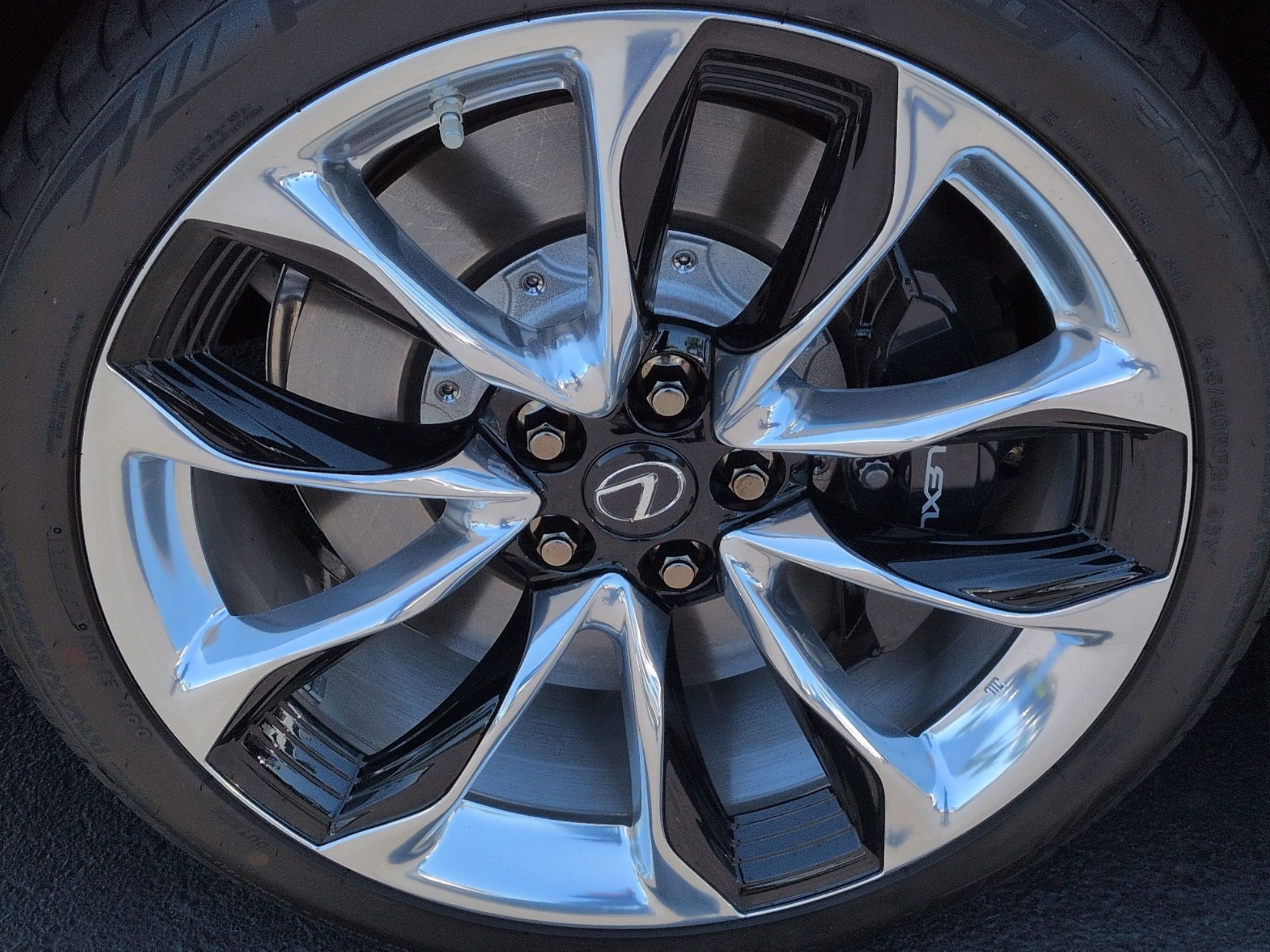 Used 2021 Lexus LC 500 Convertible w/ Touring Package RWD image 13