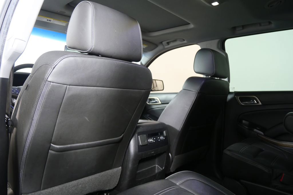 Used 2018 GMC Yukon Denali image 16