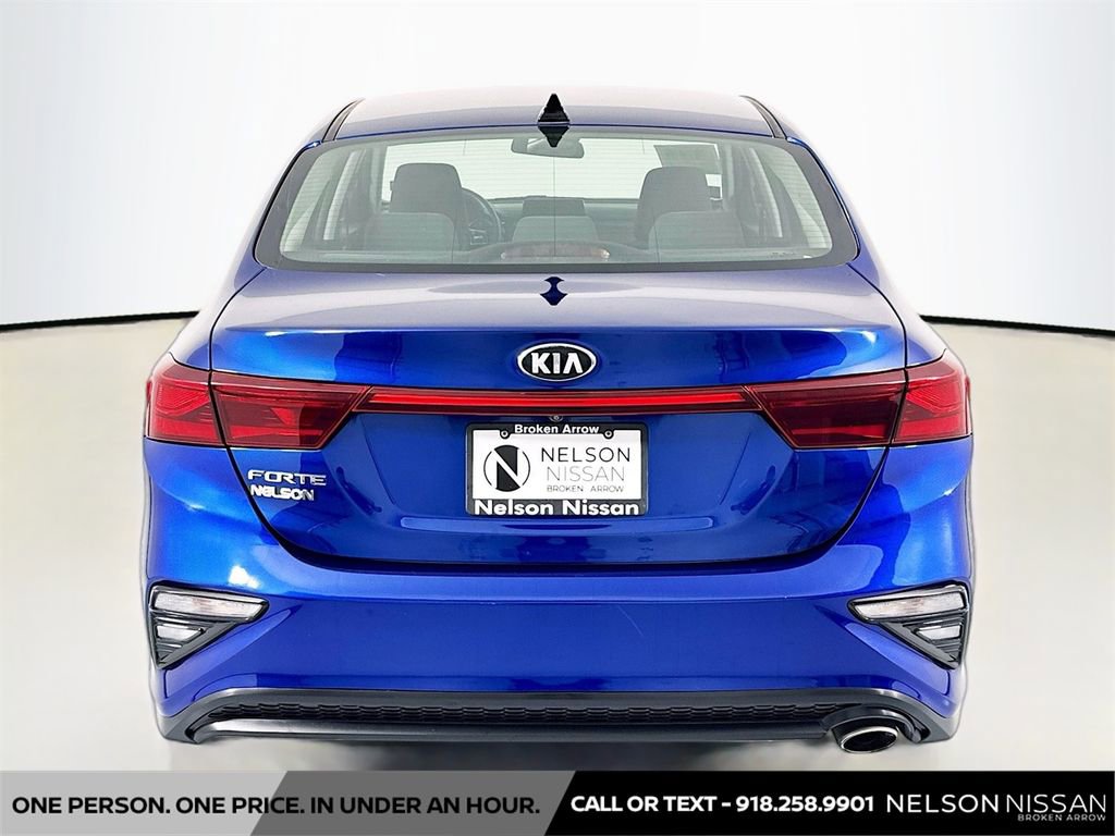 Used 2019 Kia Forte LXS FWD image 6